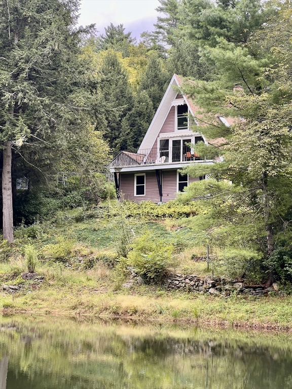 296 River Rd