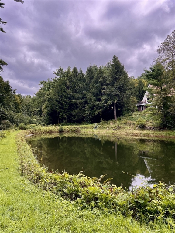 296 River Rd