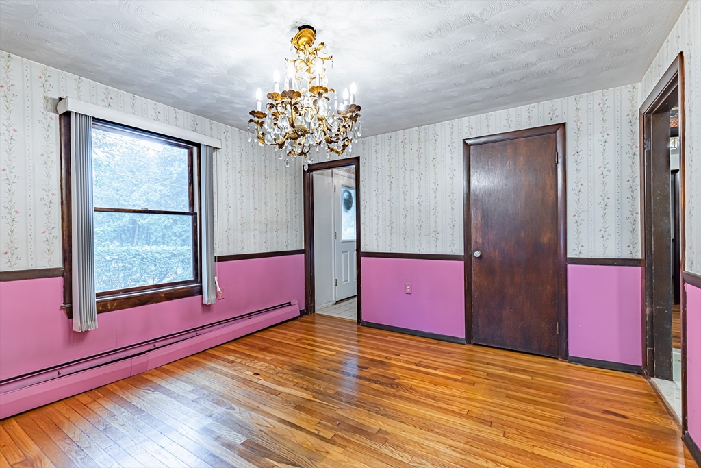 32 Tercentennial Drive