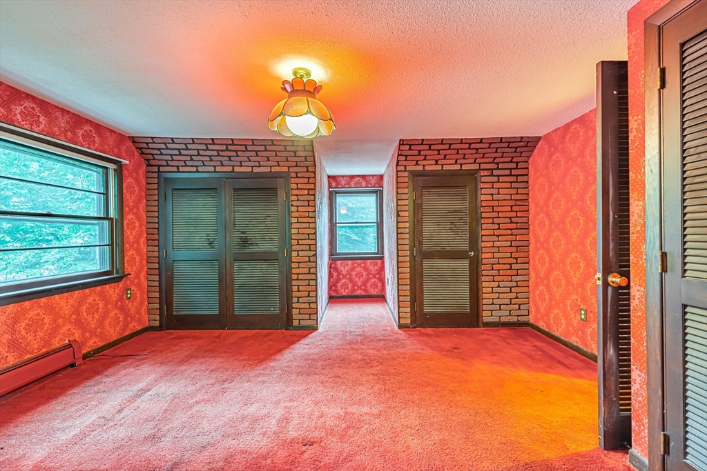 32 Tercentennial Drive
