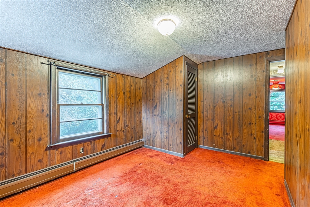 32 Tercentennial Drive