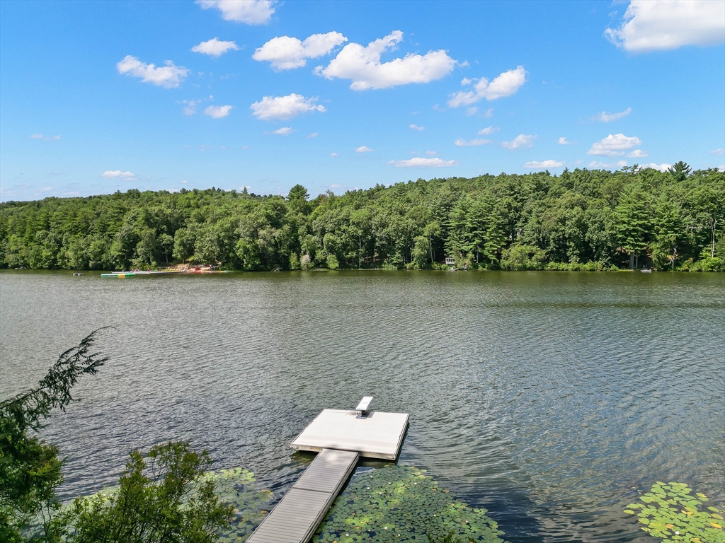 114 Stiles Pond Rd