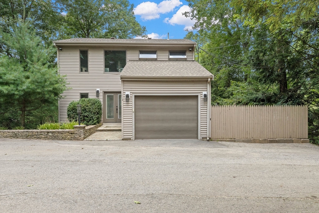 114 Stiles Pond Rd