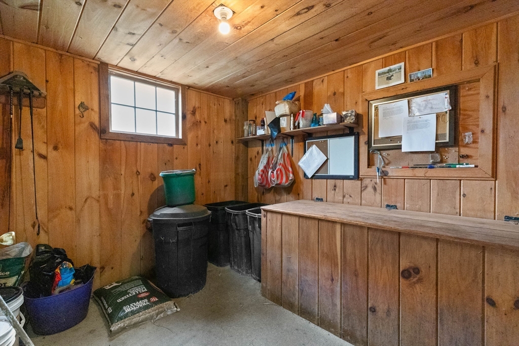 114 Stiles Pond Rd