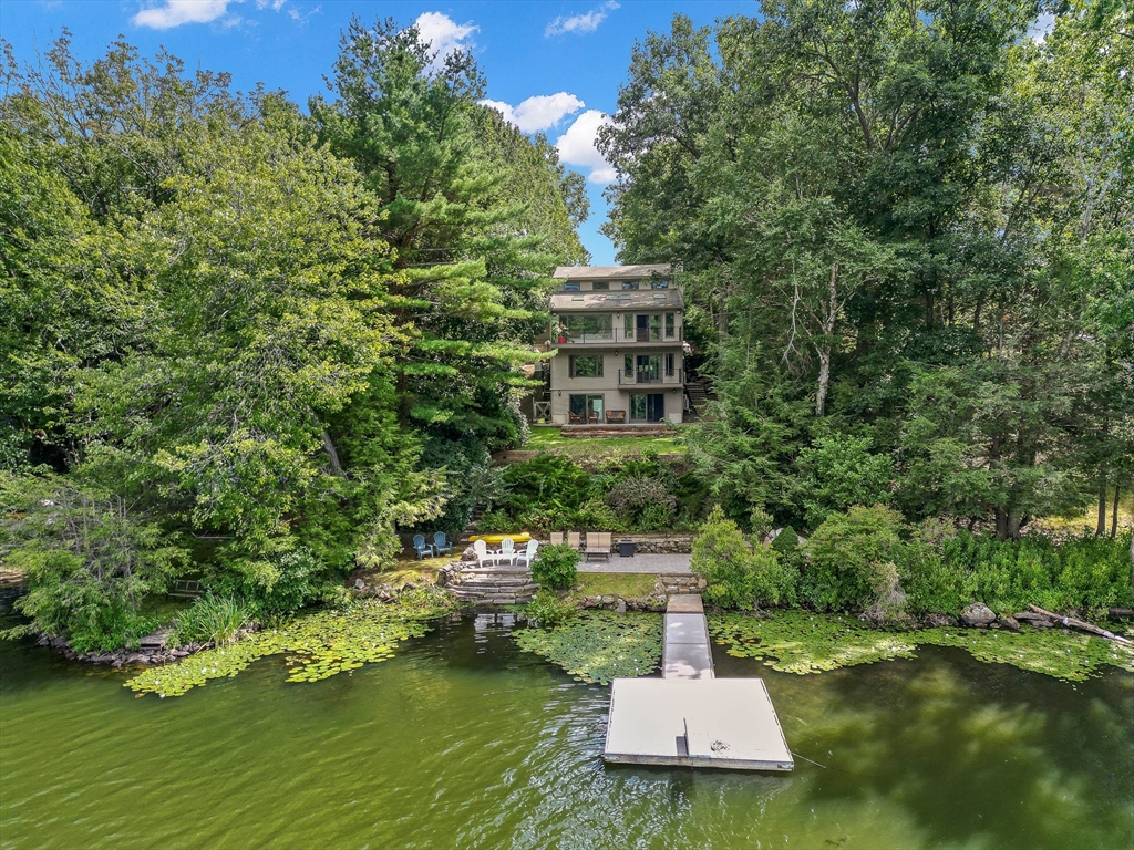 114 Stiles Pond Rd