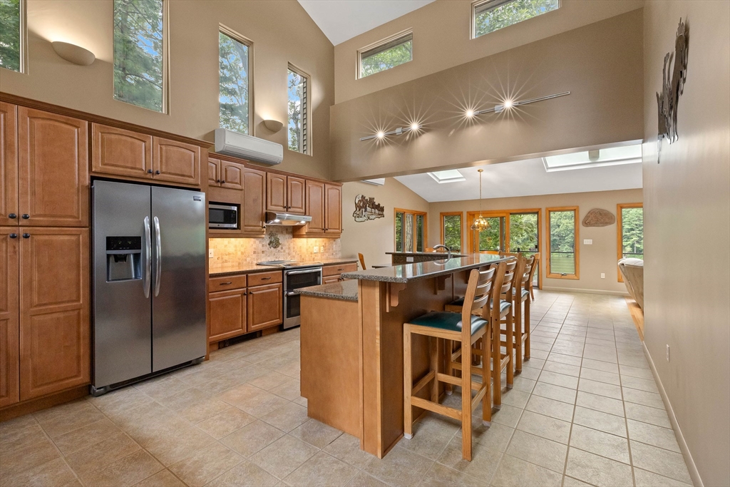 114 Stiles Pond Rd