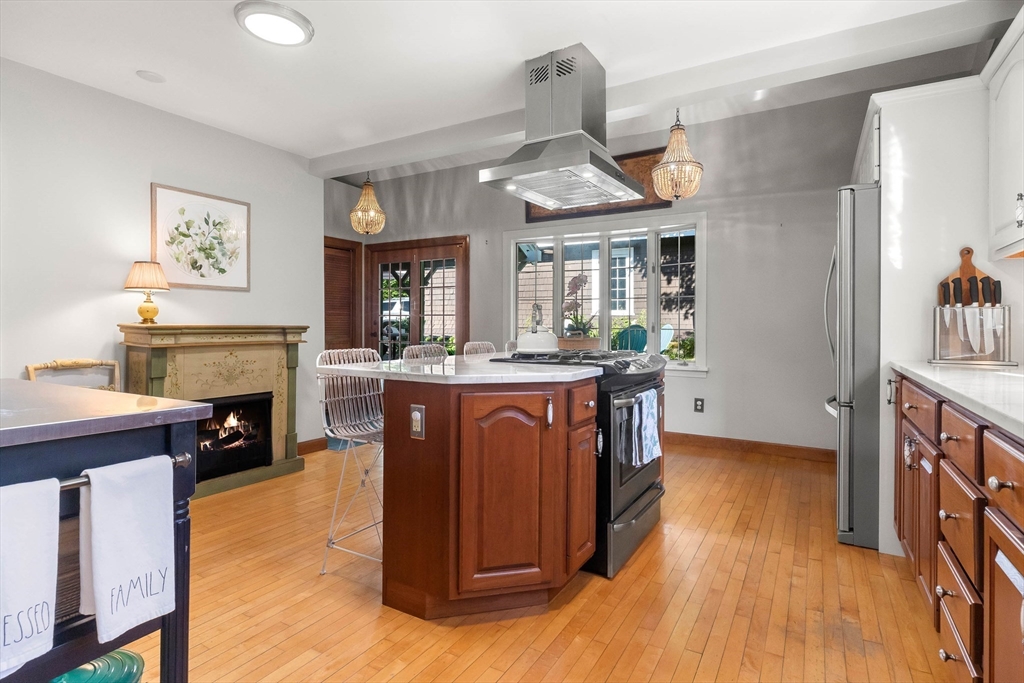 12 Newton Rd