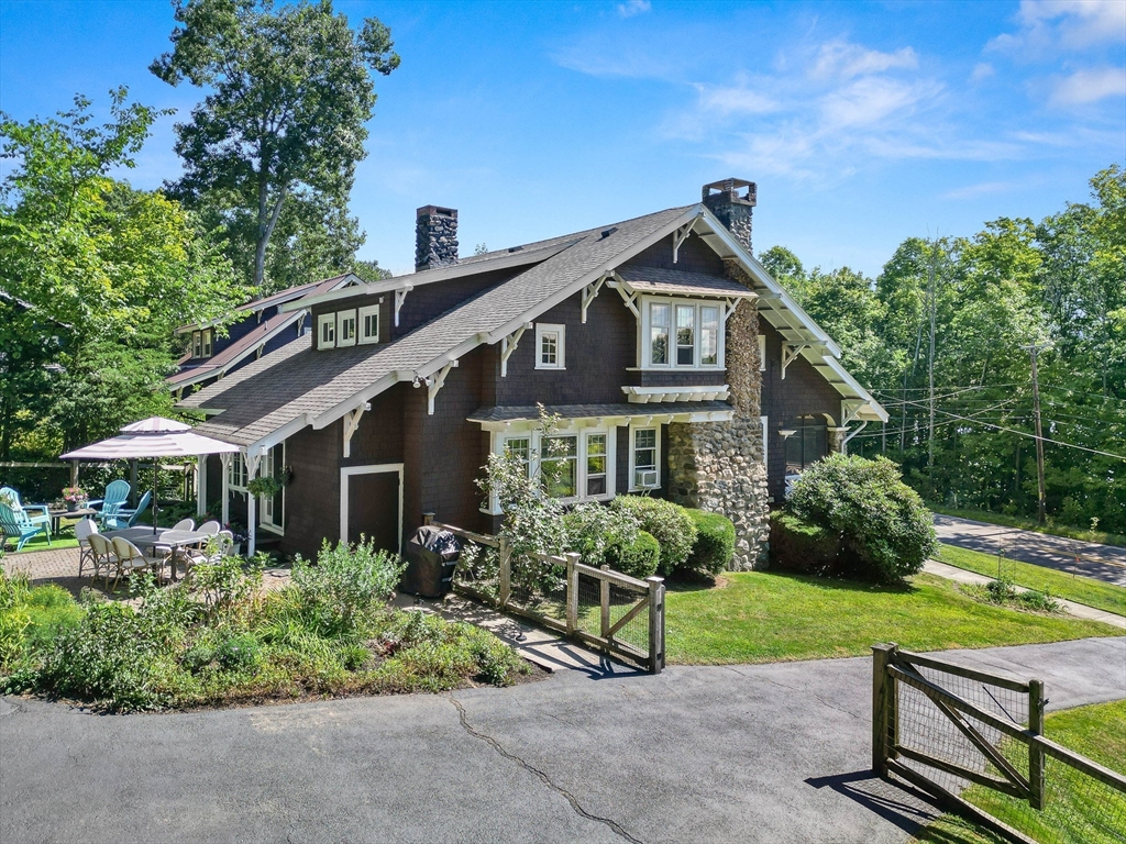 12 Newton Rd