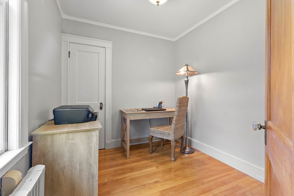 12 Newton Rd