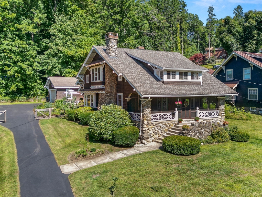 12 Newton Rd