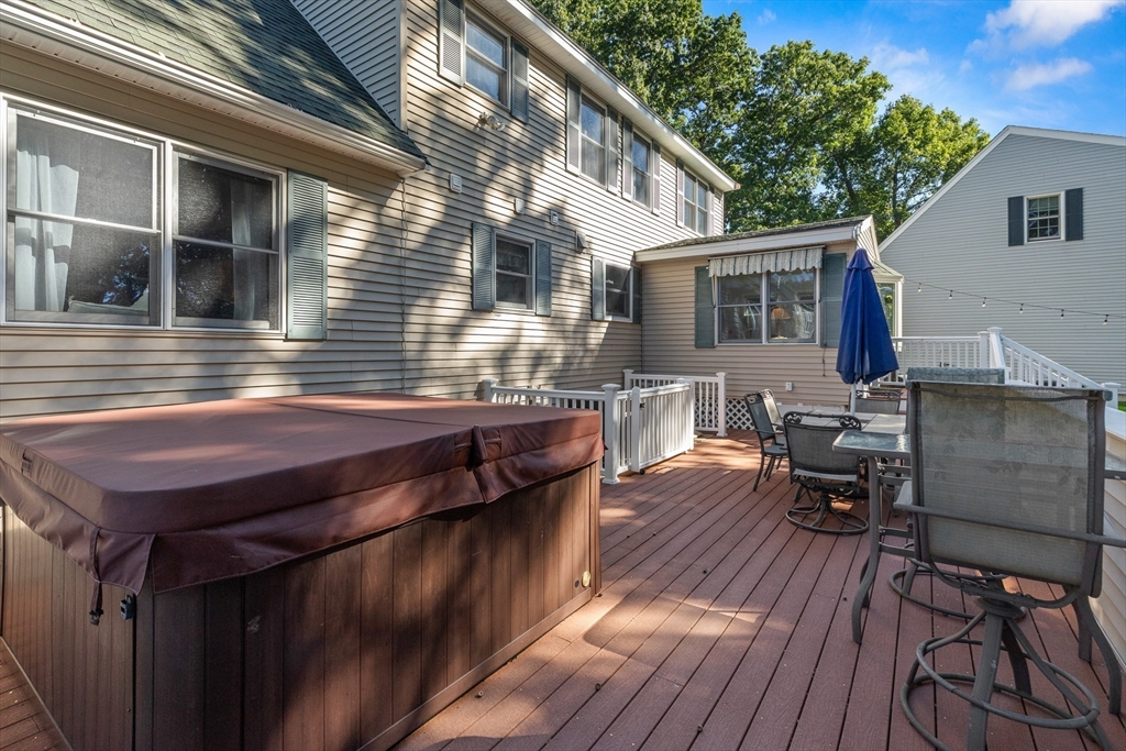 60 Towne Hill Rd