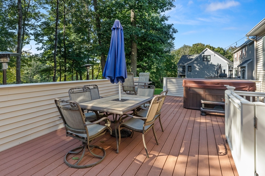 60 Towne Hill Rd