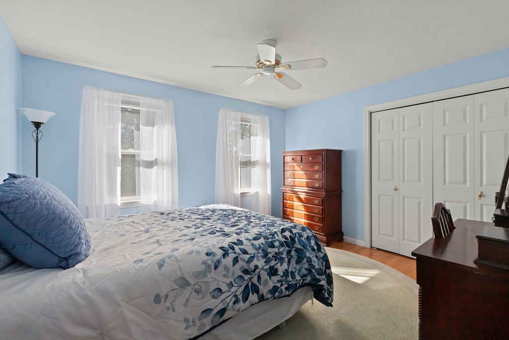 60 Towne Hill Rd
