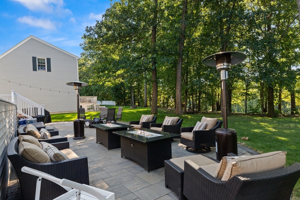 60 Towne Hill Rd