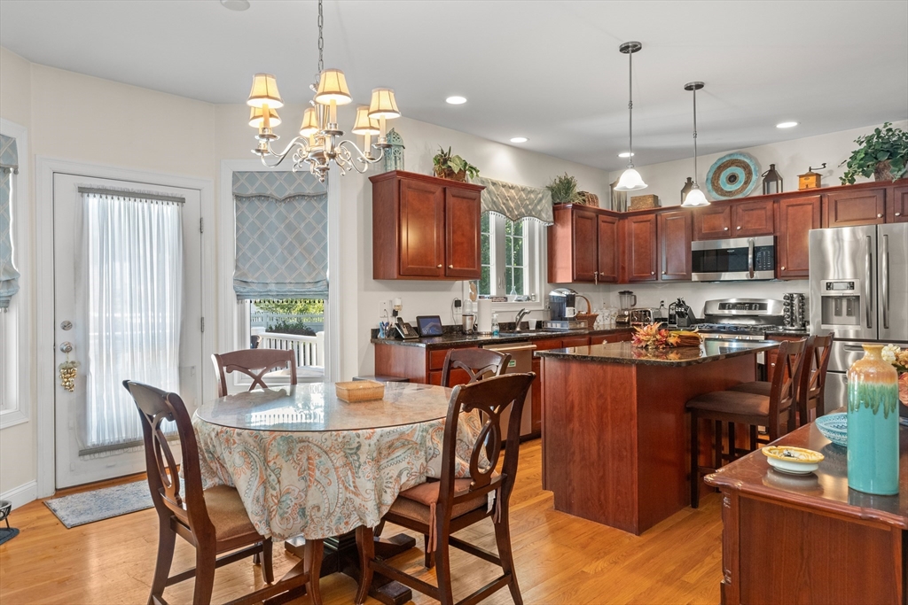 5 Grace Ct