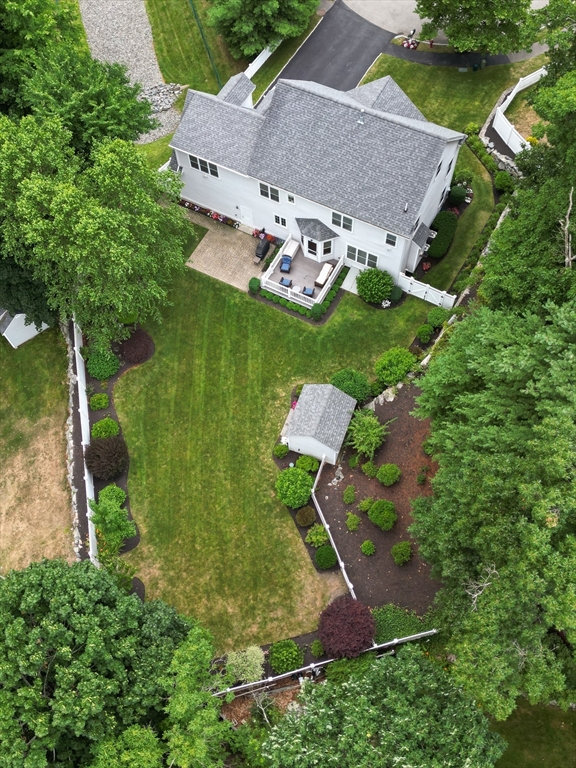 5 Grace Ct