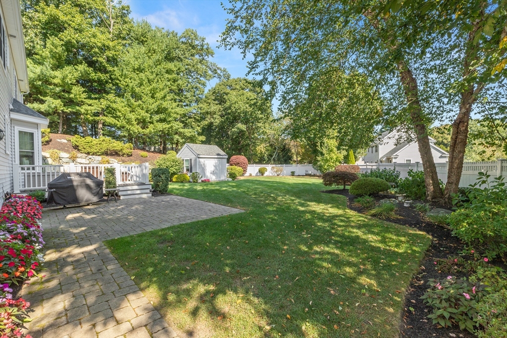 5 Grace Ct