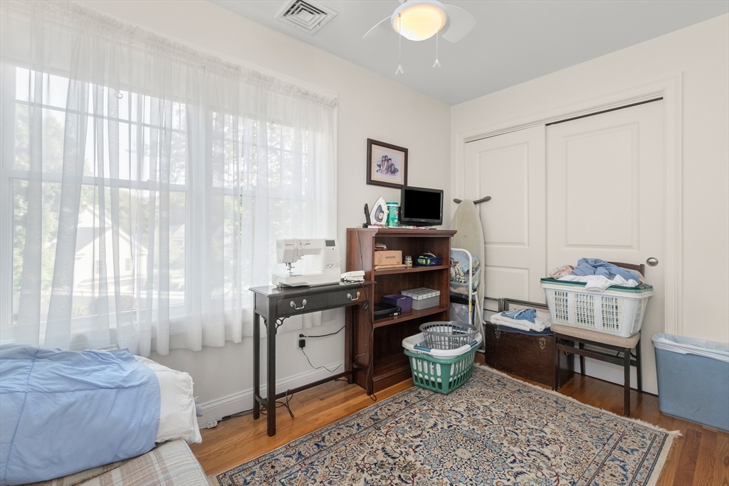 5 Grace Ct