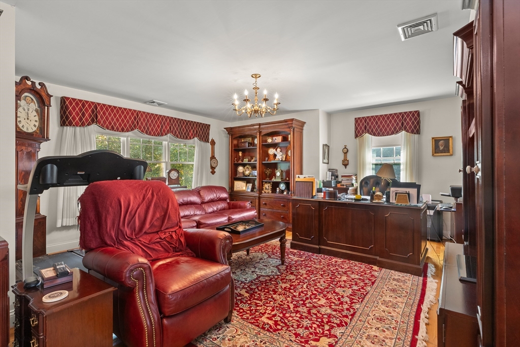 5 Grace Ct