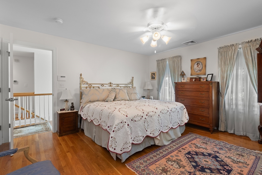 5 Grace Ct
