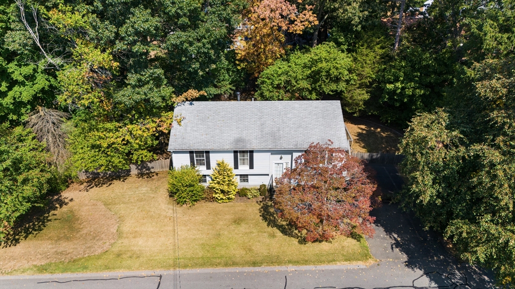 3 Yale Blvd