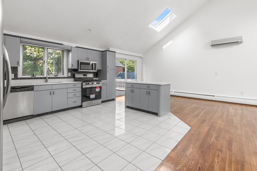 7 Clovelly St