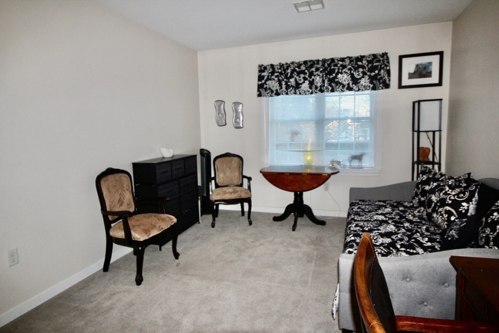 6 Woodman Way # 115