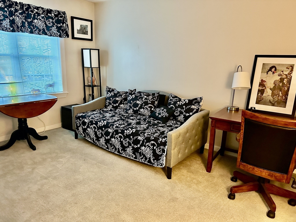 6 Woodman Way # 115