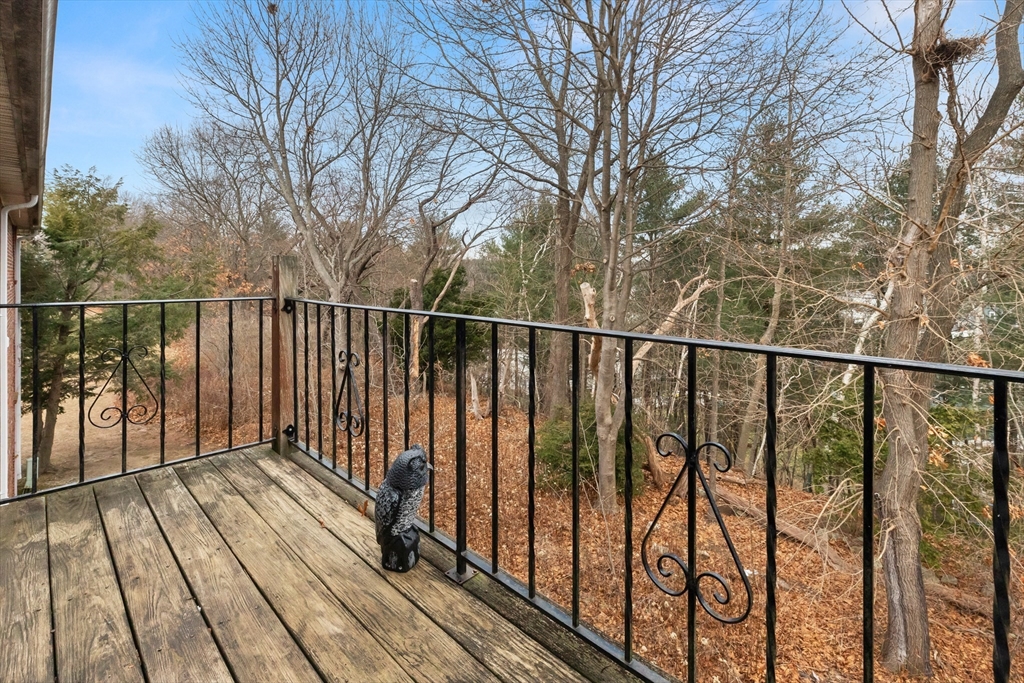 12 Woodman Way # 19