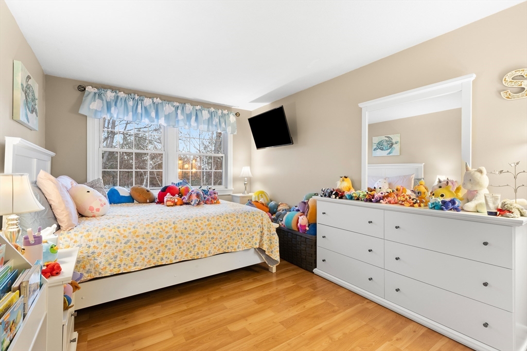 12 Woodman Way # 19