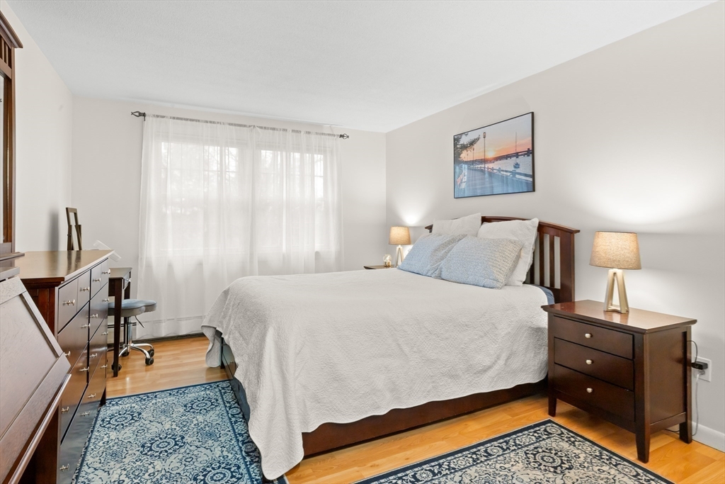 12 Woodman Way # 19