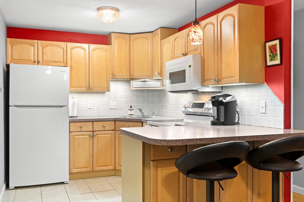12 Woodman Way # 19