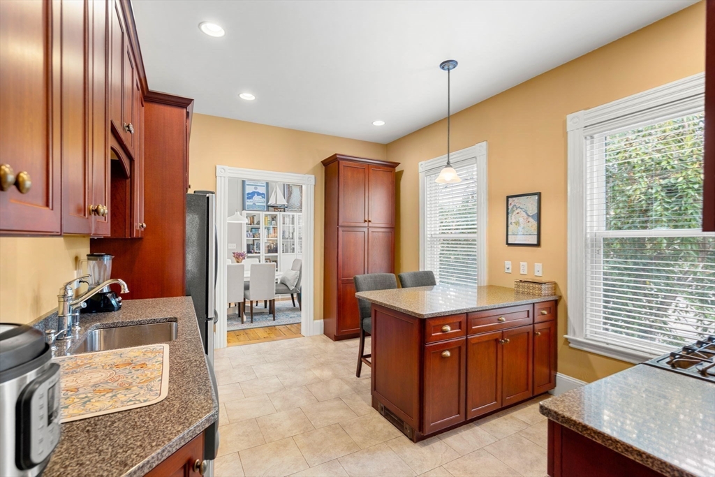 15 Washington St # 2