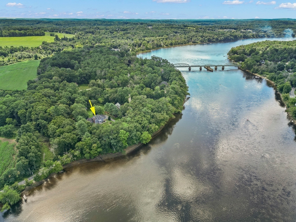 23 River Rd
