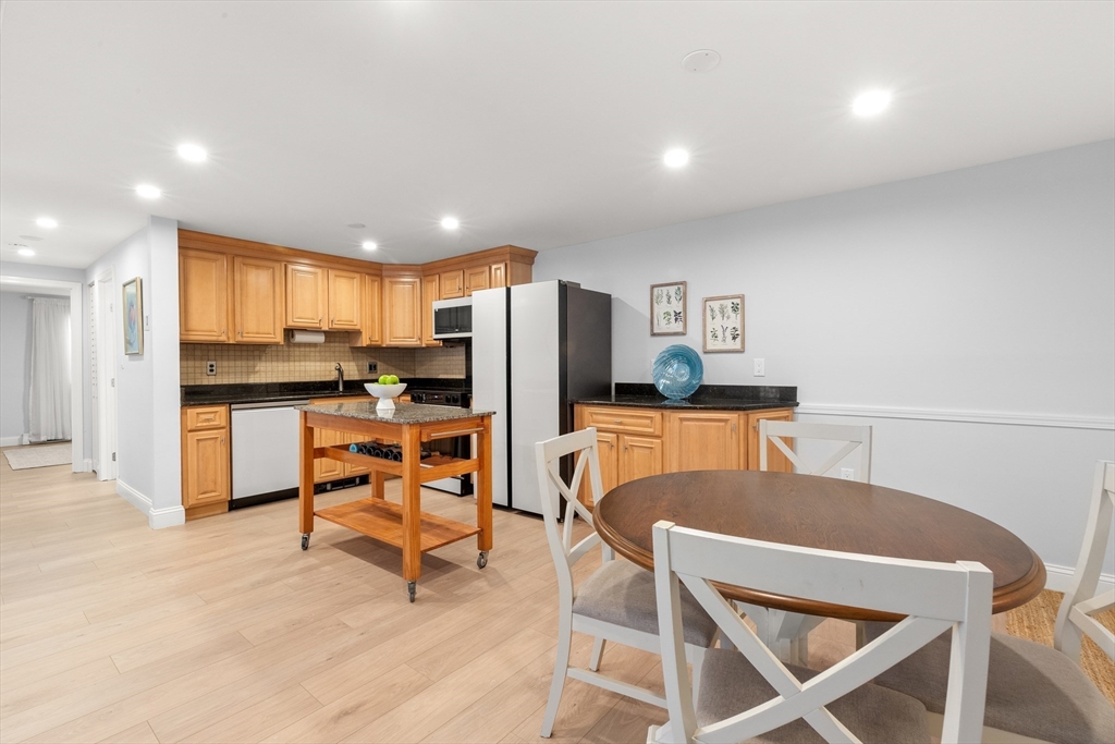 60-64 Carter St # 3