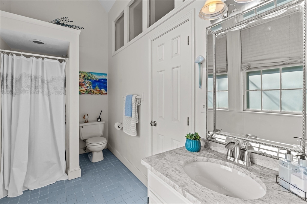205 Main Street # 2