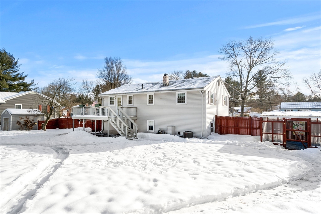 9 Harjean Rd