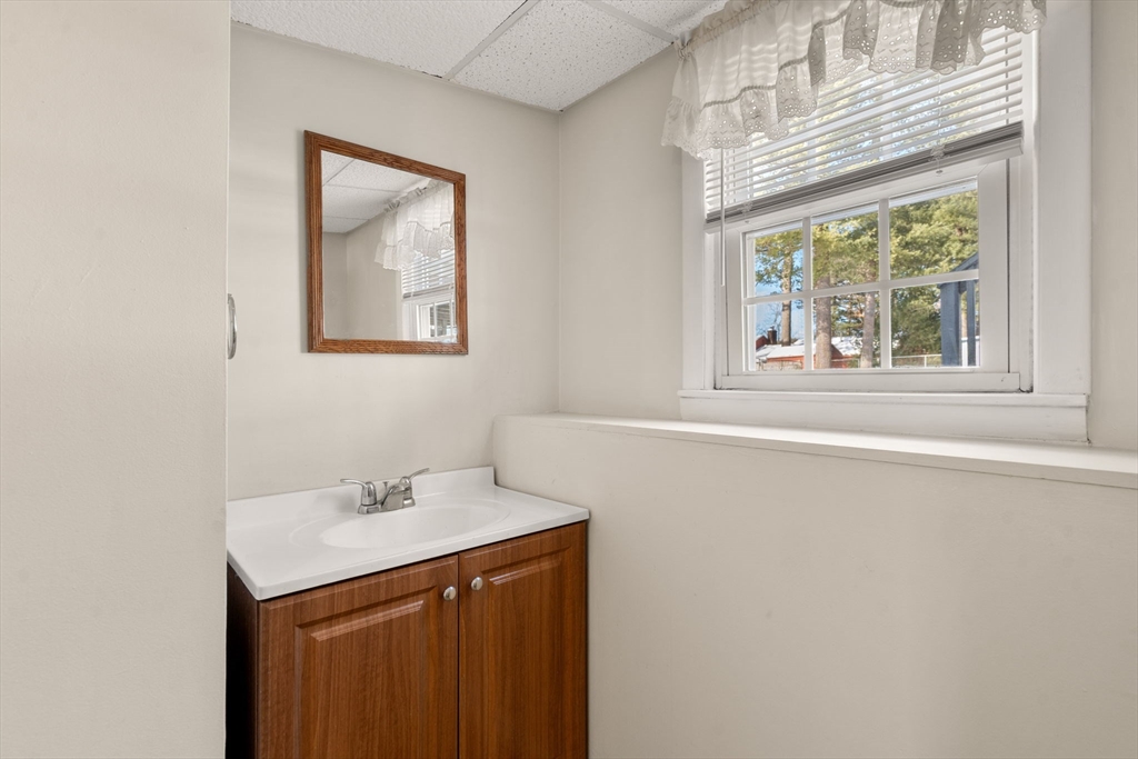 9 Harjean Rd