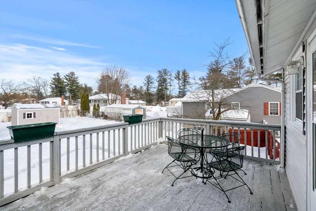 9 Harjean Rd