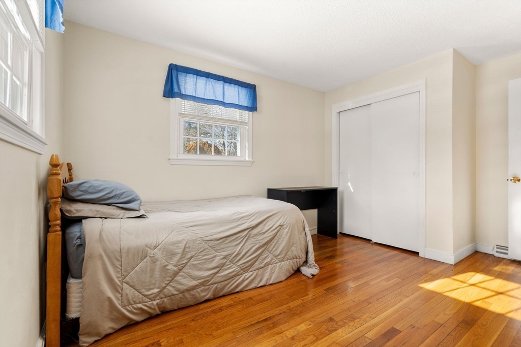 9 Harjean Rd
