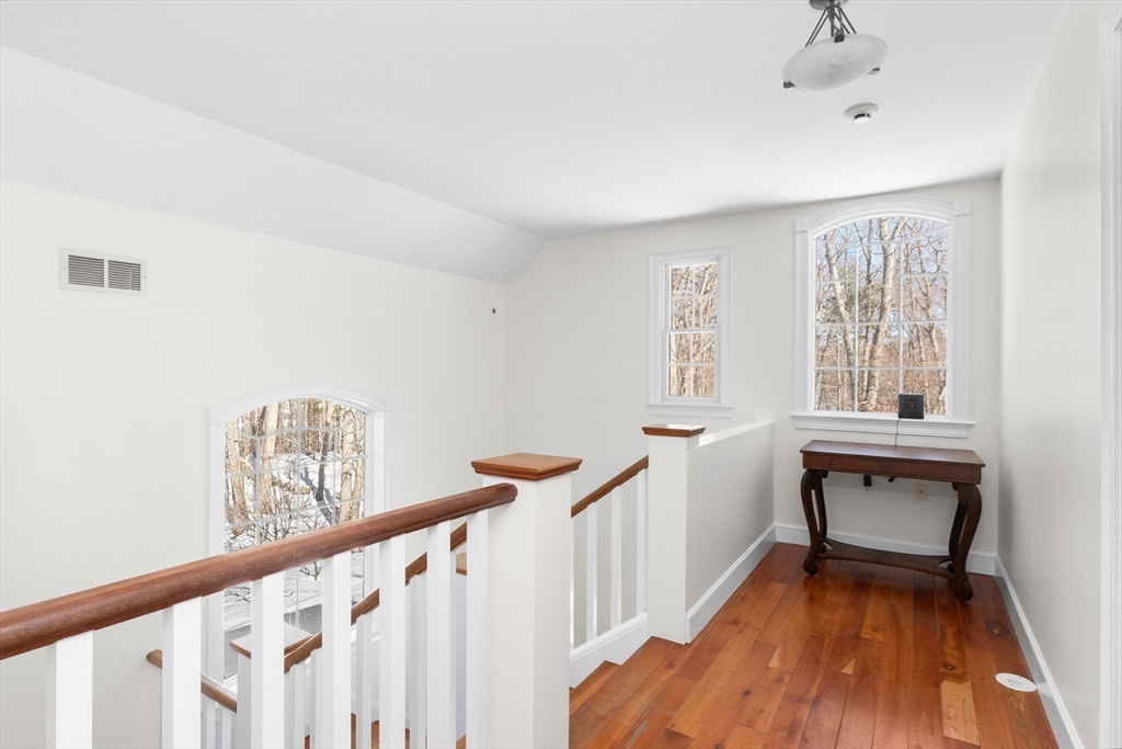 114 Moulton St