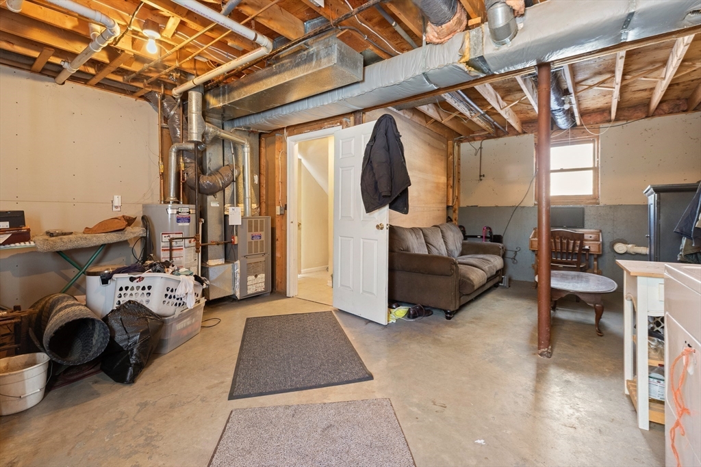 6 Skunk Rd
