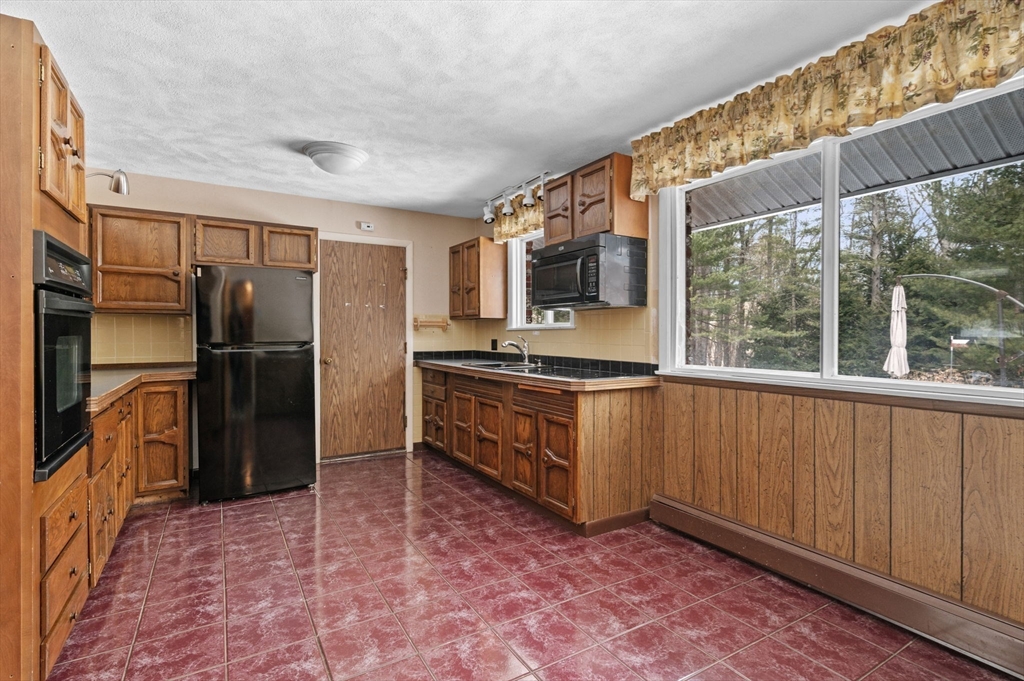 15 Johns Ln