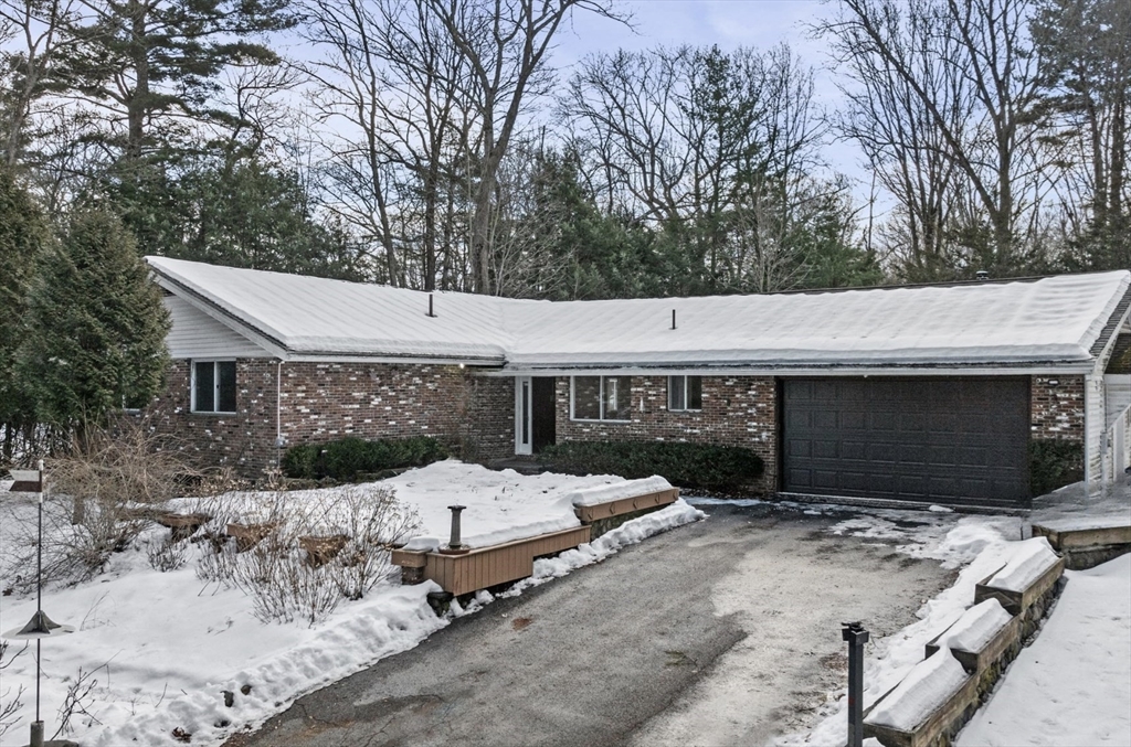 15 Johns Ln