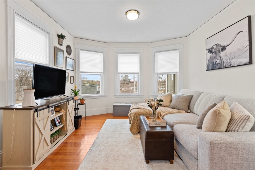 344-346 Waverly Rd