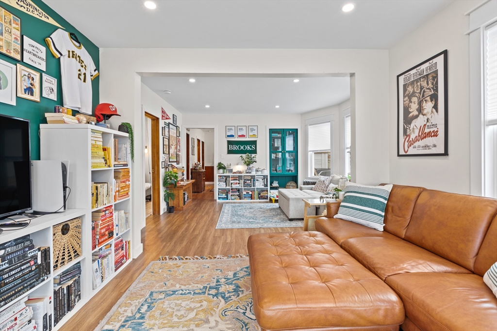 344-346 Waverly Rd