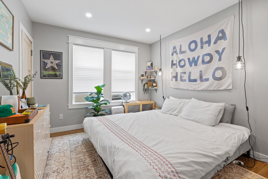 344-346 Waverly Rd