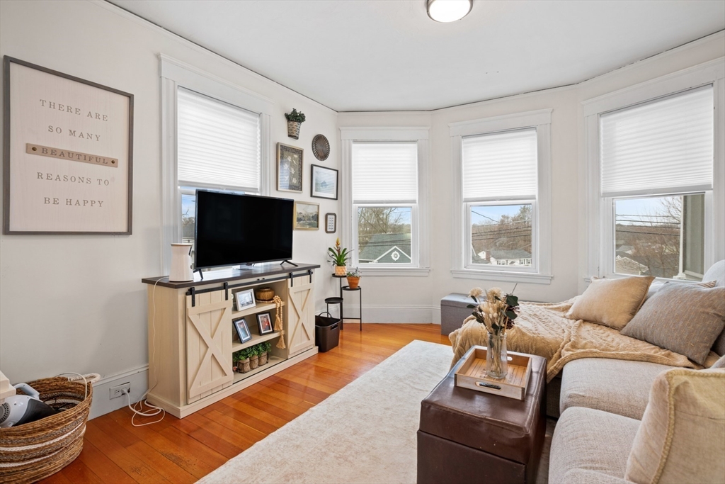 344-346 Waverly Rd