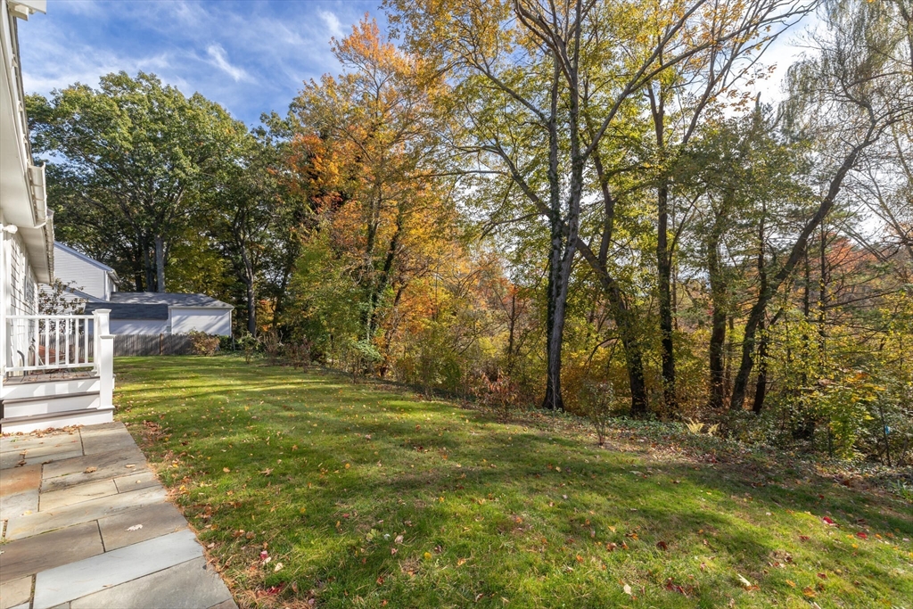 10 Pilgrim Rd
