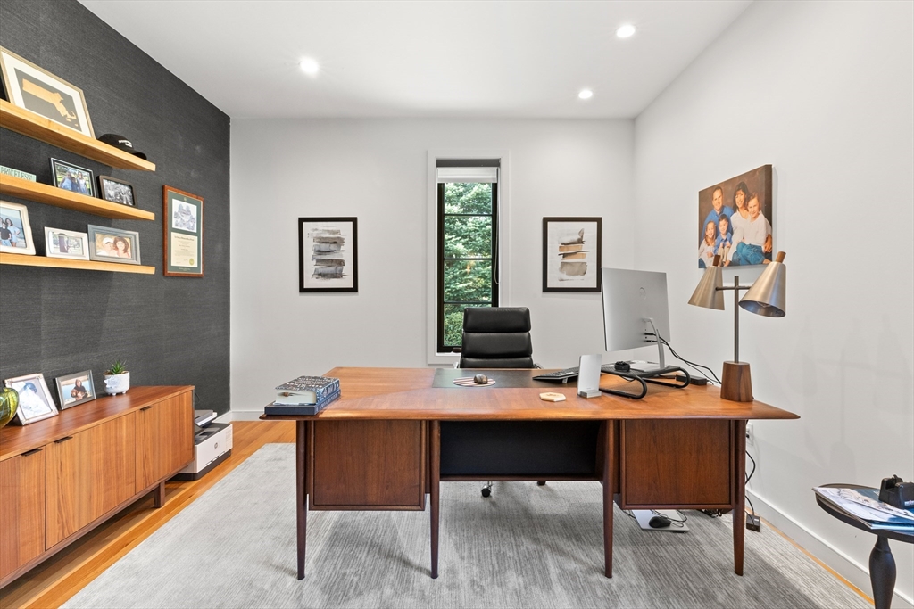130 Meyer Rd